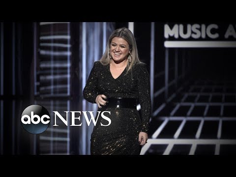 Kelly Clarkson explains recent weight loss